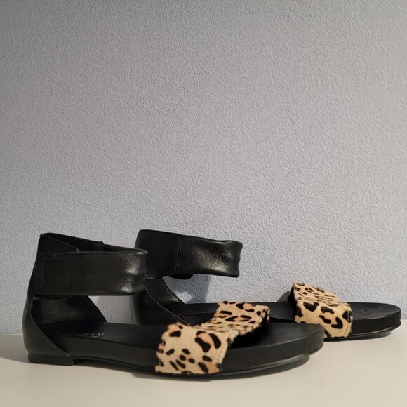 Genuine Leather Animal Print Sandals Black Beige Ankle Strap Size 8/38 LIKE NEW - Picture 3 of 12